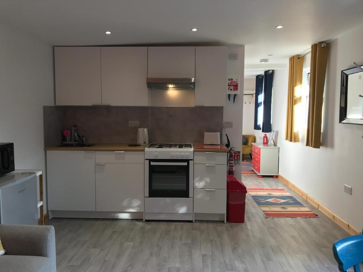 Woodpecker Glamping Cabin Bodmin Luaran gambar